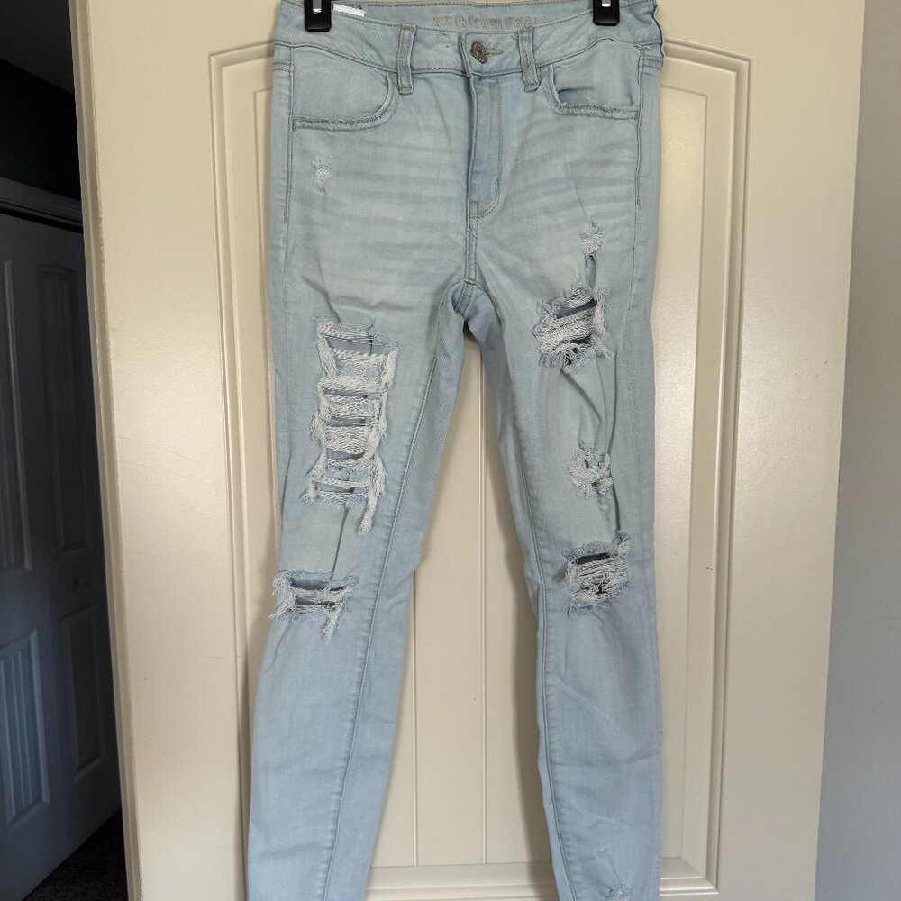 American Eagle Light Blue Jeans